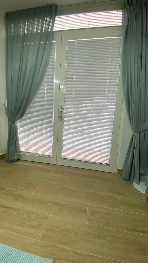Kosta'S Home Tirana Exterior photo
